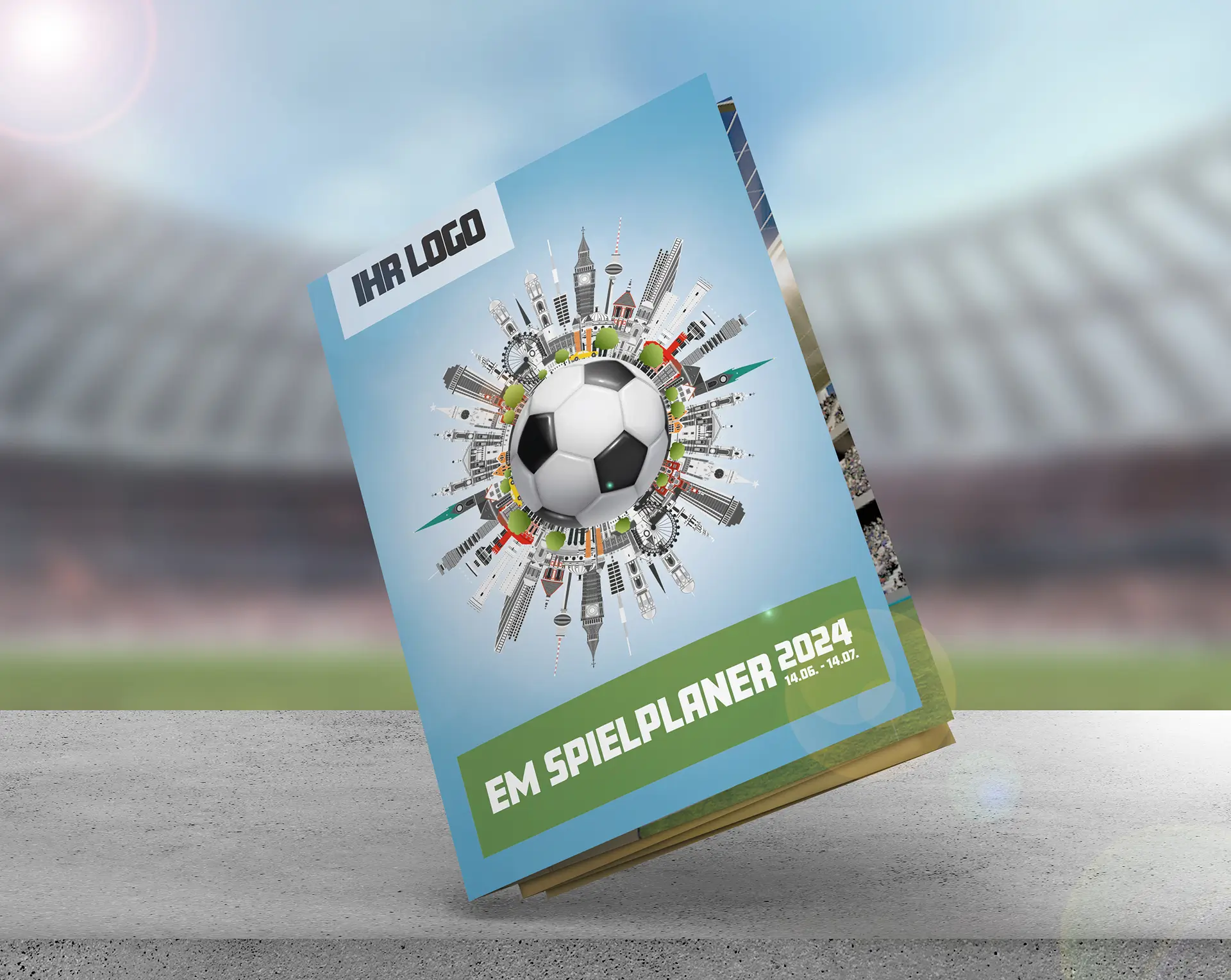 Fussball-Faltplaner-mit-Logo-EM-2024-Global-Edition