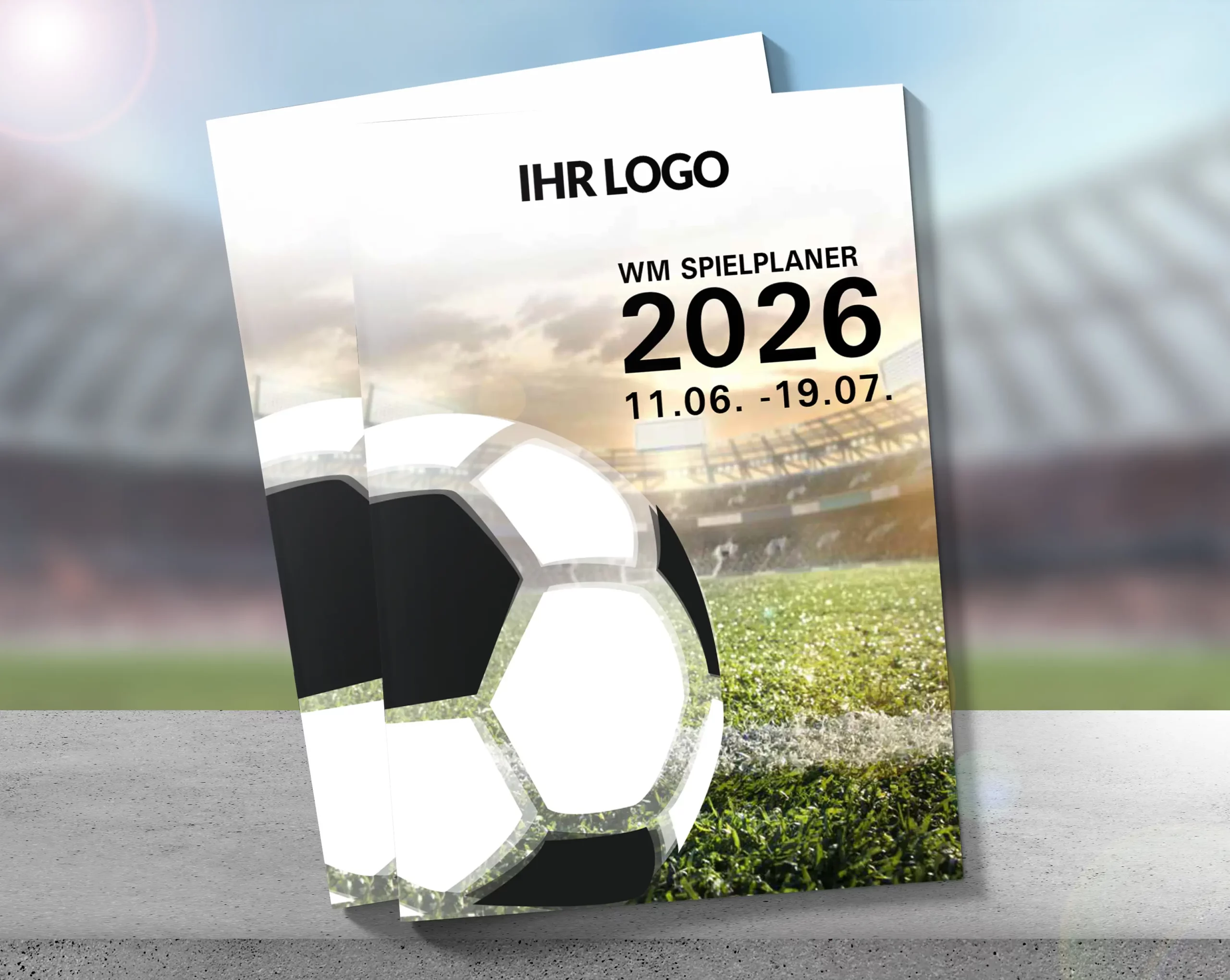 Arena Ball Edition als Designvorlage für WM Broschüre 2026 mit Stadionmotiv, großem Fußball und Werbefläche